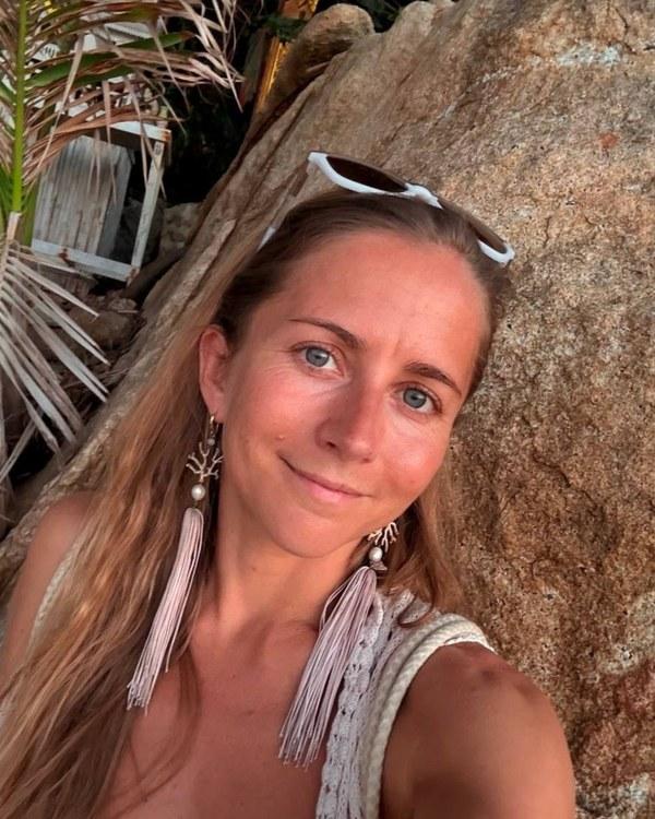 Анна Даршан